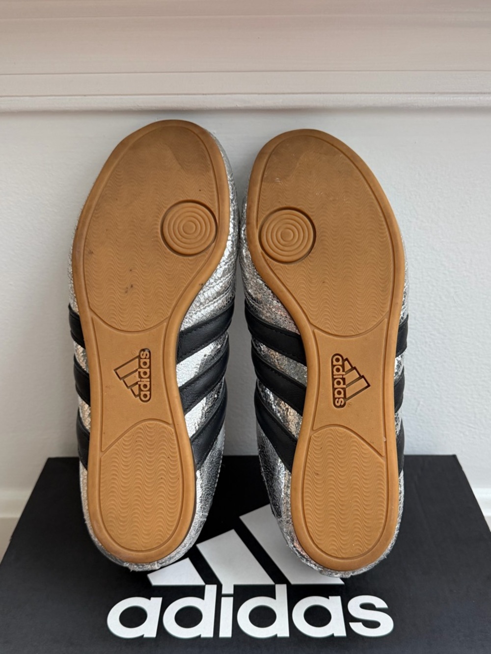 Adidas Metallic Silver Taekwondo Shoes - Picture 5 of 7